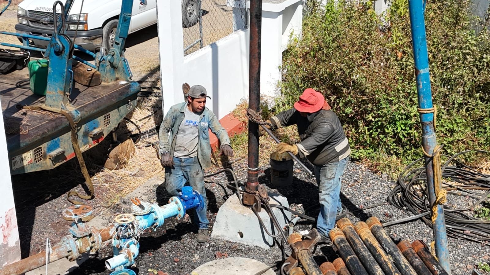 Trabajadores de un pozo en Jiutepec