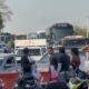 Bloqueo por manifestantes en la autopista