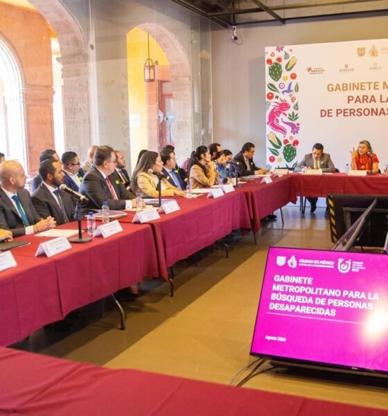 Foto muestra el foro de reunión para conocer los términos de la sesión.