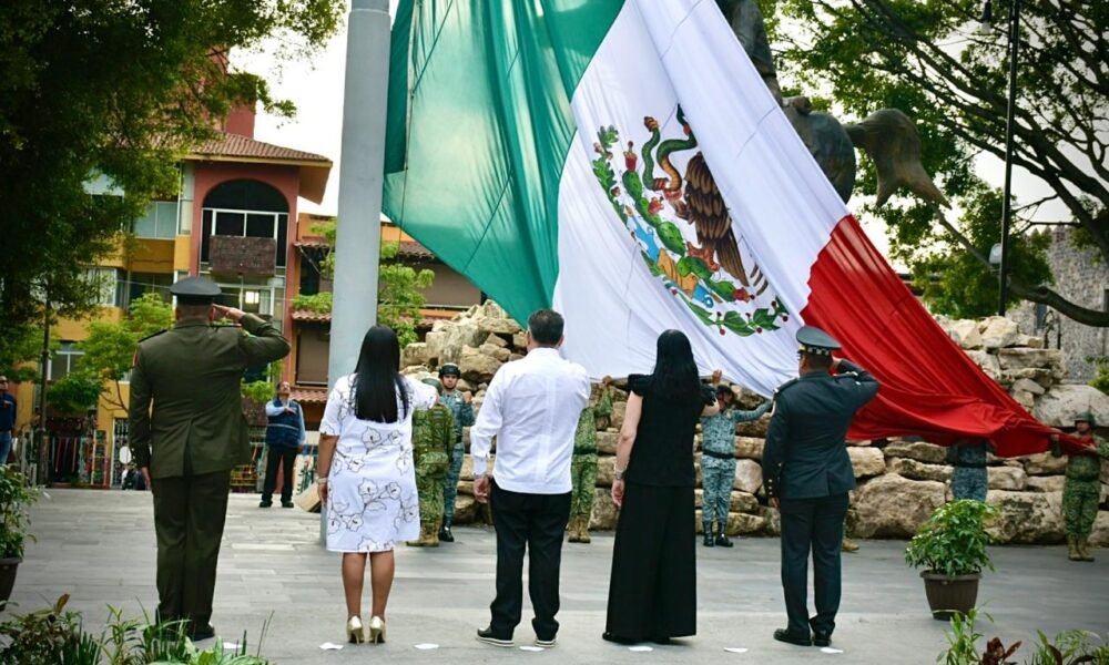 La fotografía muestra a elementos de la SSPC Morelos.