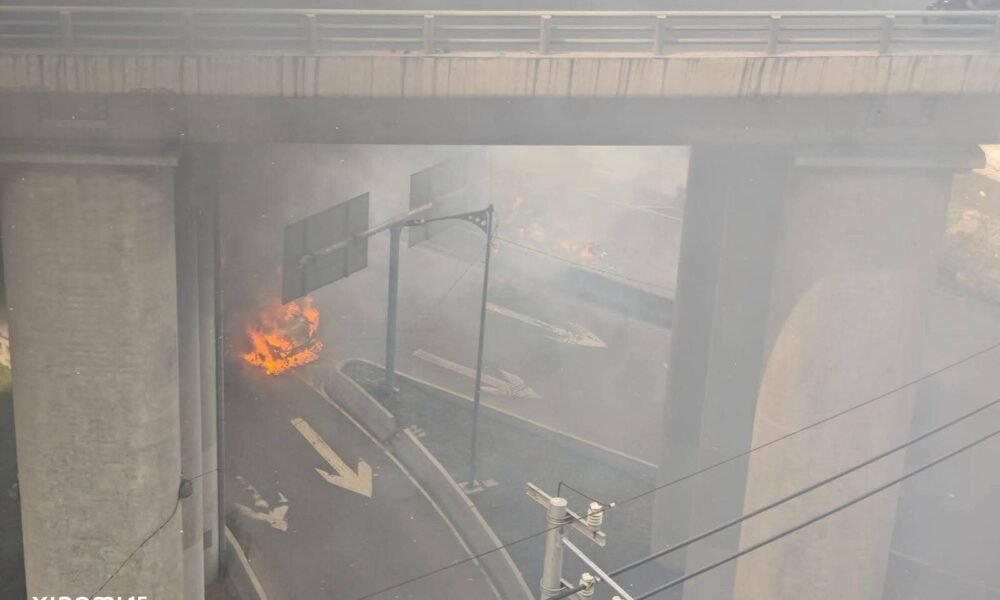 Incendio de la pipa en Iztapalapa.