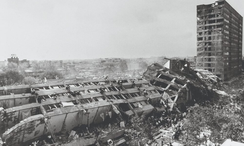 Fotografía del sismo de 1985 en la Ciudad de México.